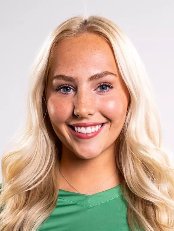 SOPHIA_HAGSTROM_HEADSHOT