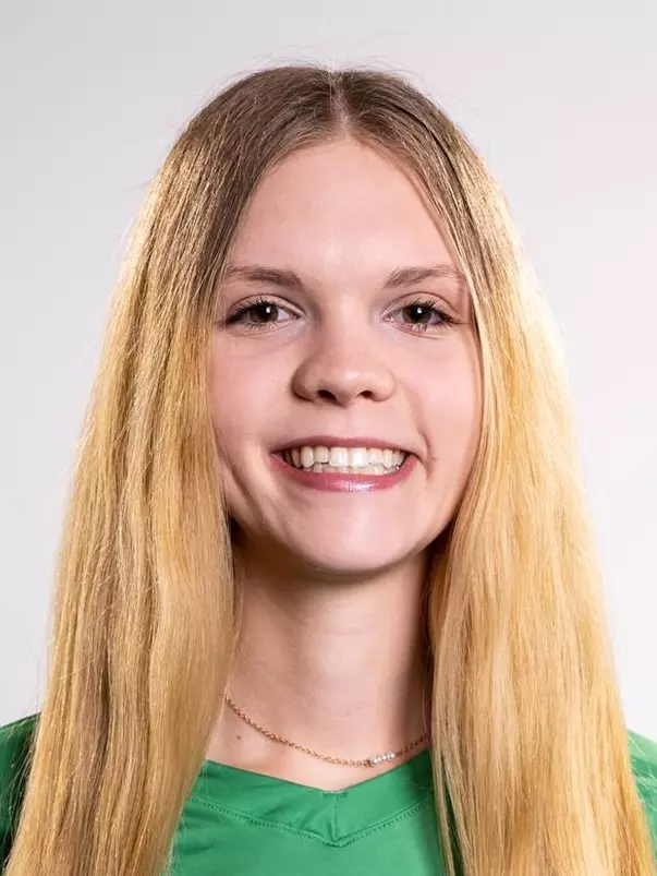 BRIELLE WORLEY HEADSHOT