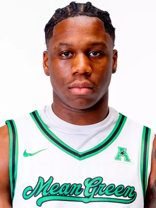 Marcus Zelee Headshot 2026-27