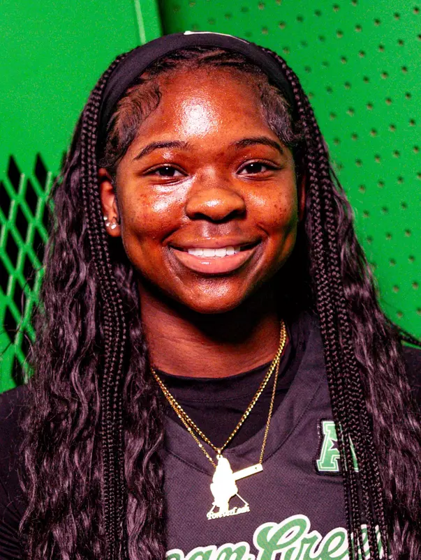 Kyndal Graham Headshot