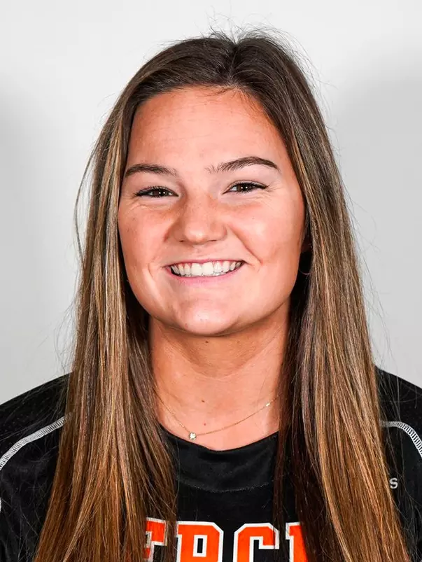 Harper Jones headshot