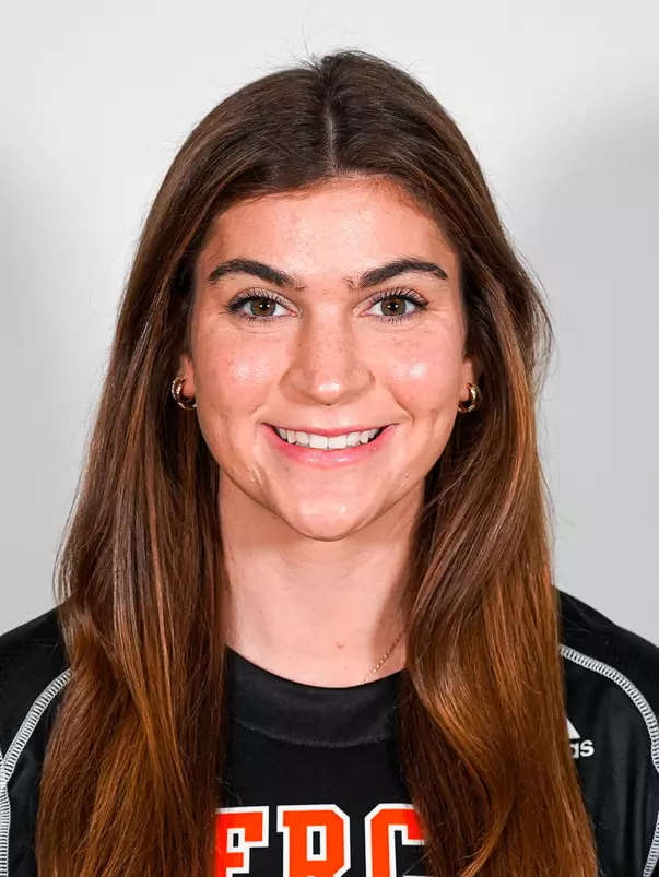 Katie Giglio headshot