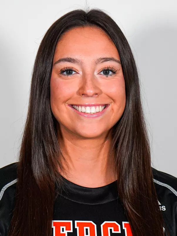Krissy Rael headshot