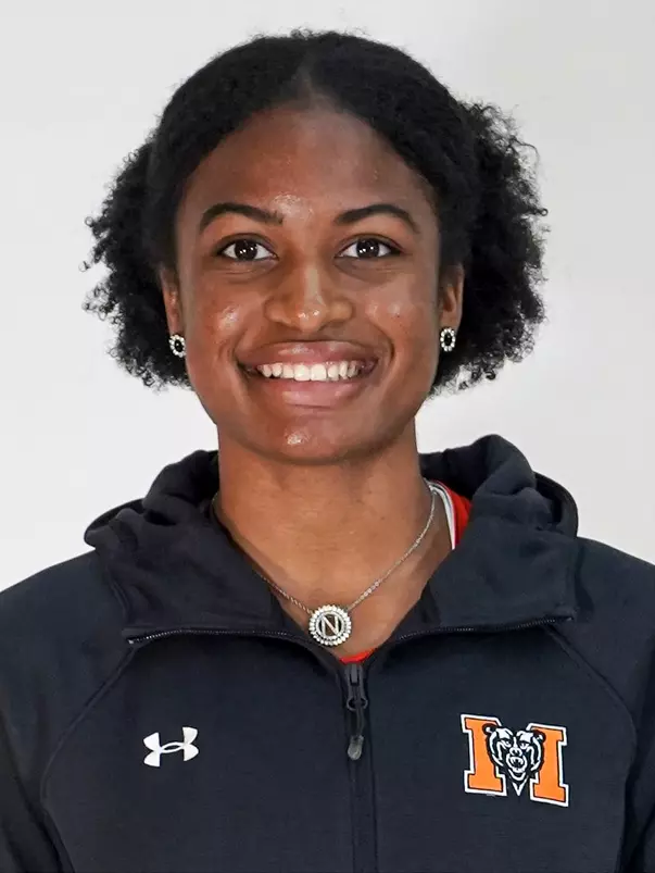 Nikki Harris headshot