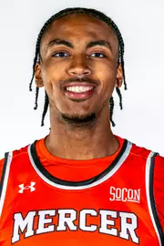 Alex Holt headshot