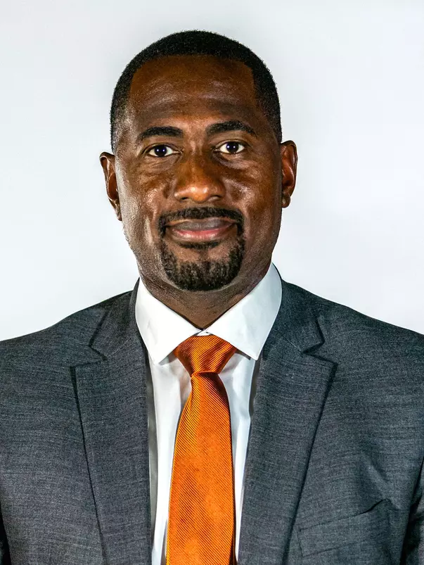 Jonathan Mitchell headshot