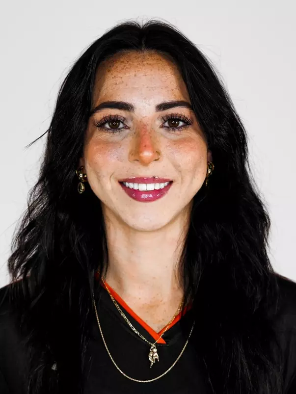 Alexis Scarpinato headshot