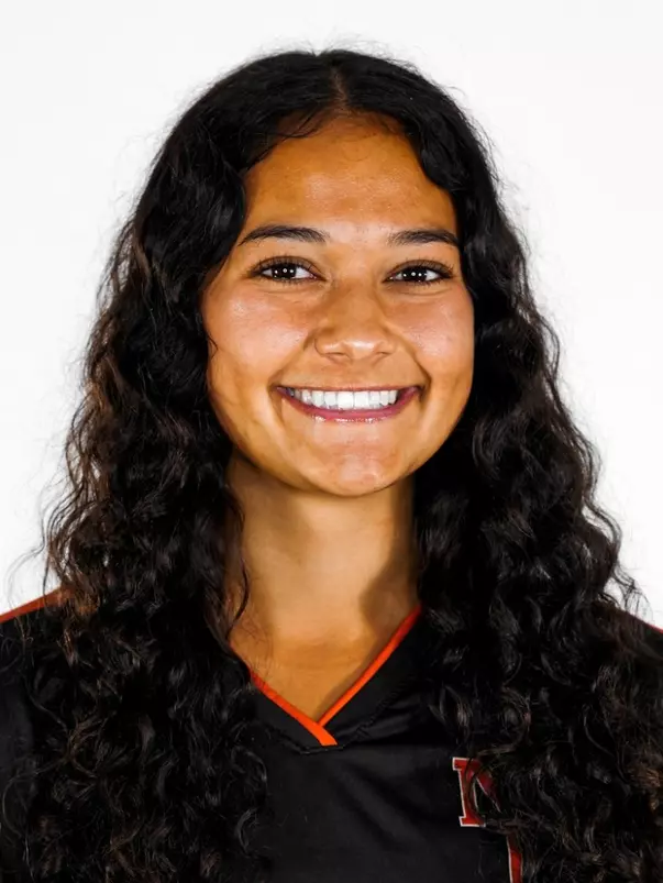 Lena Dykes headshot