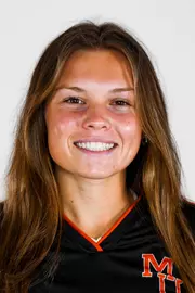 Kendall Cook headshot