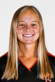 Lindsay Bell headshot