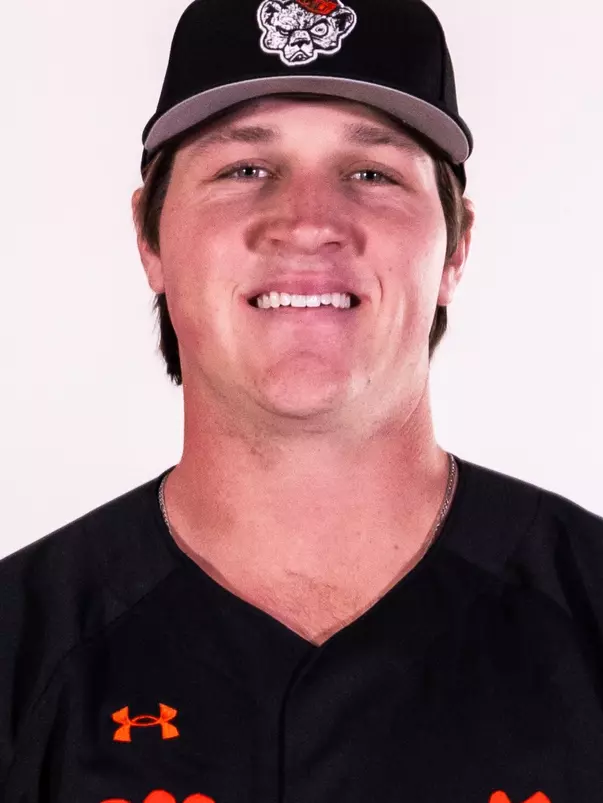 Zach Thomas headshot 2025