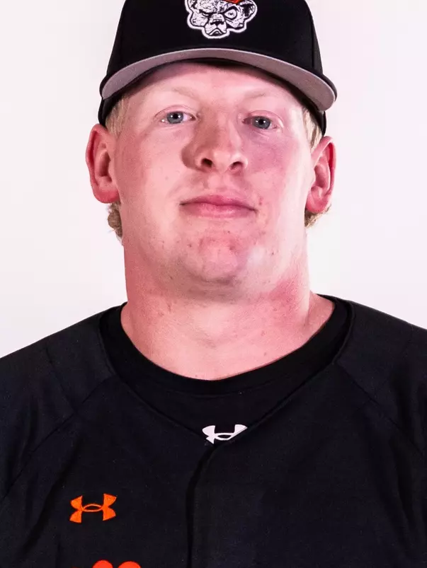 Wyatt Mummert 2025 headshot