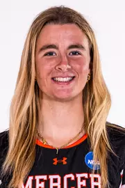 Ellie Foresman headshot