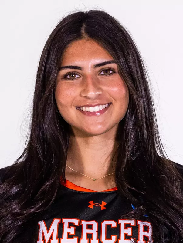 Gracie Ochoa headshot