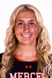 Reaghan Lomascola headshot