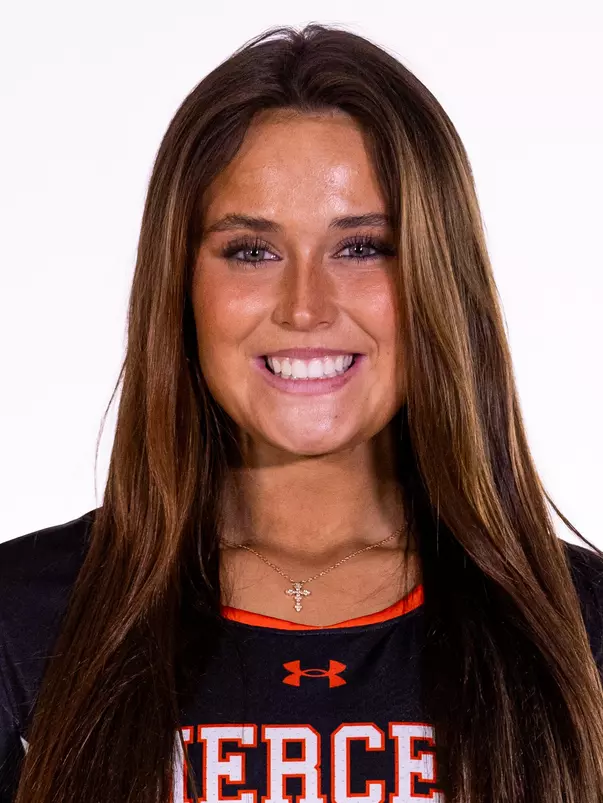Sarah Stefancik headshot