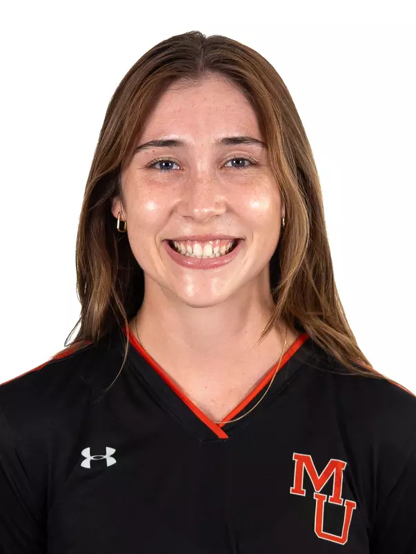 Sara Engels headshot