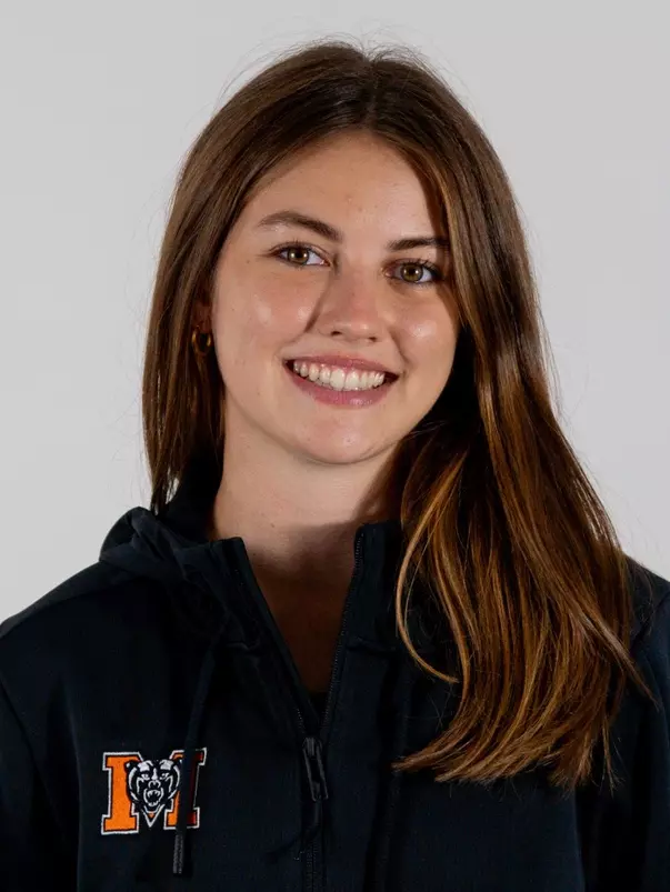 Courtney Calhoun 2025