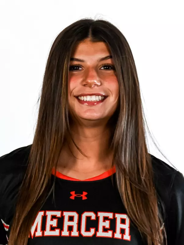 Casey Gilbert headshot