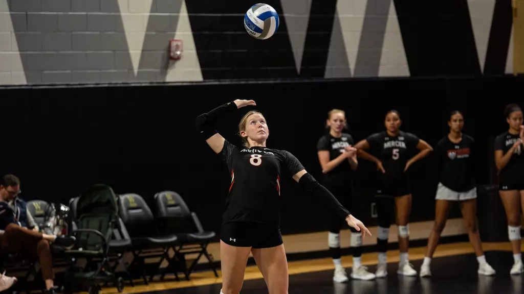 Sammi Bergjans Serving, Wofford Recap Friday