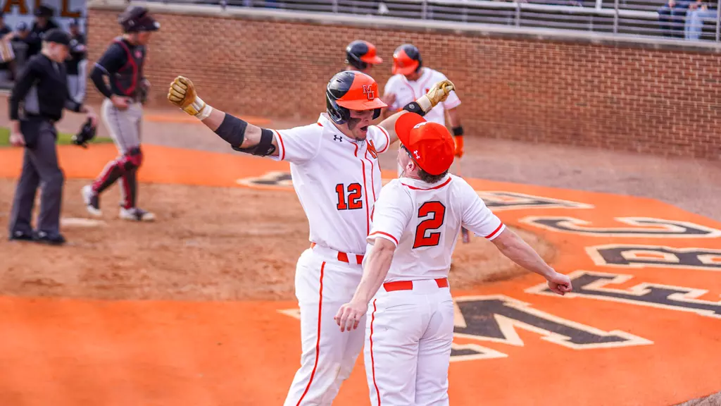 Eli Stephens vs Troy