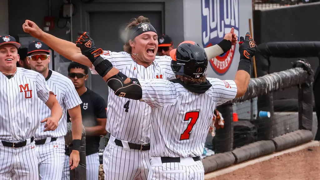 Brant Baughcum and Titan Kamaka HR Celly