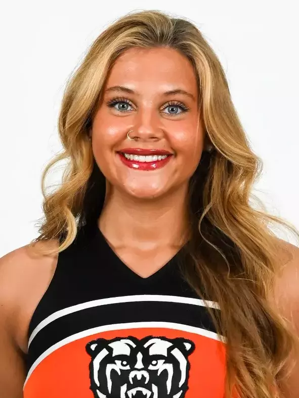 Zara Kelley 2026-27 Headshot