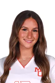Addie Moynihan headshot