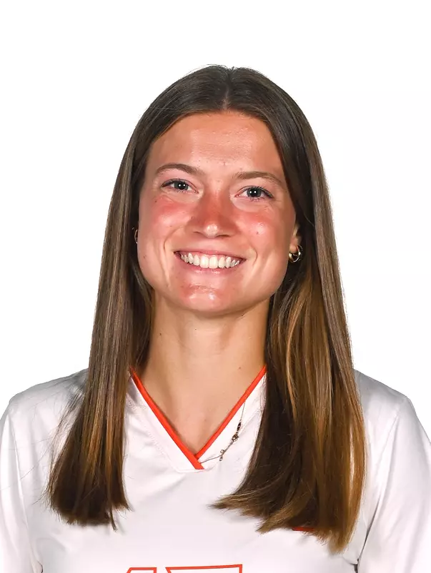 Anna Bachman headshot