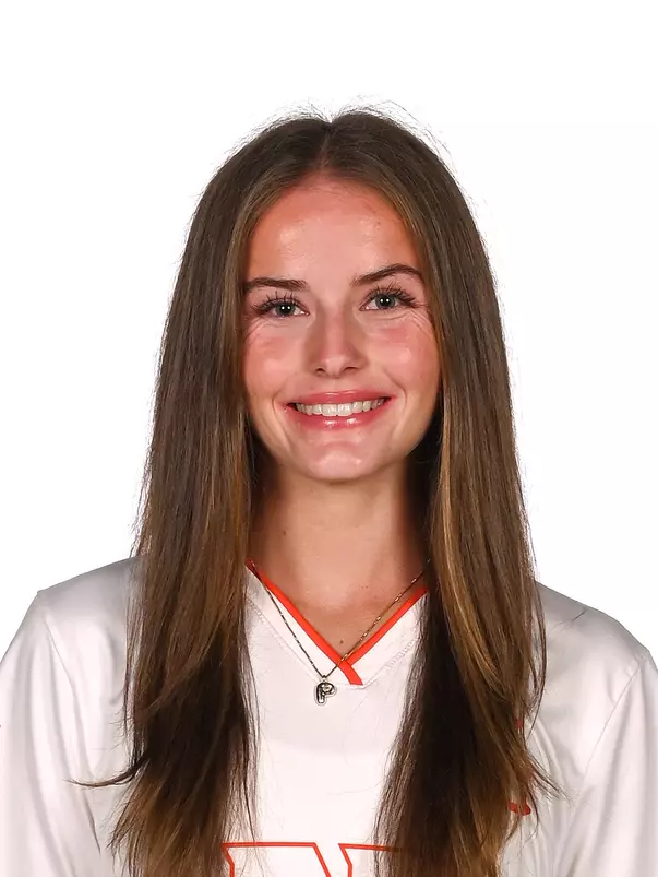 Peyton Densmore headshot
