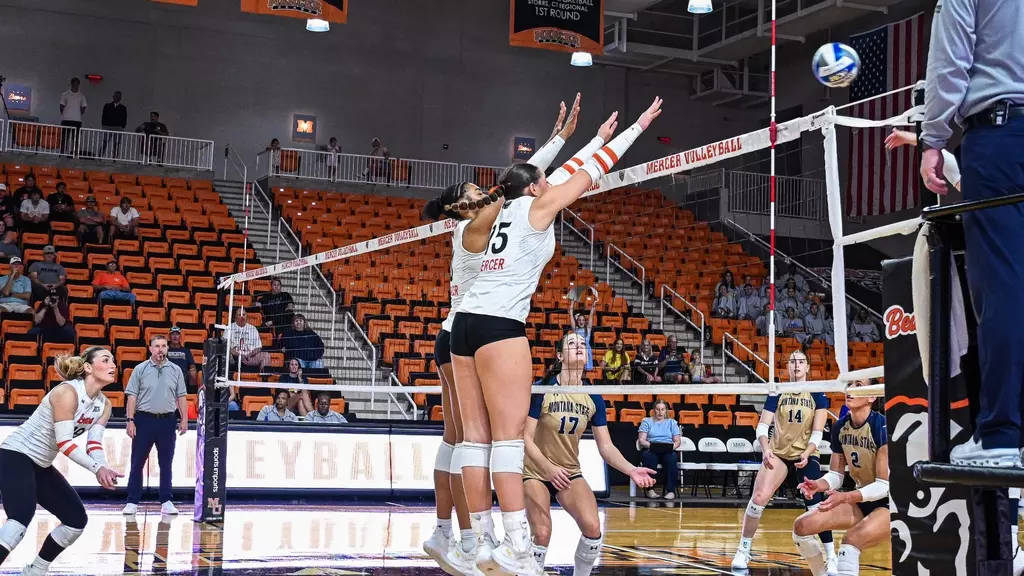 Mercer Volleyball Blocking, Preview vs. The Citadel