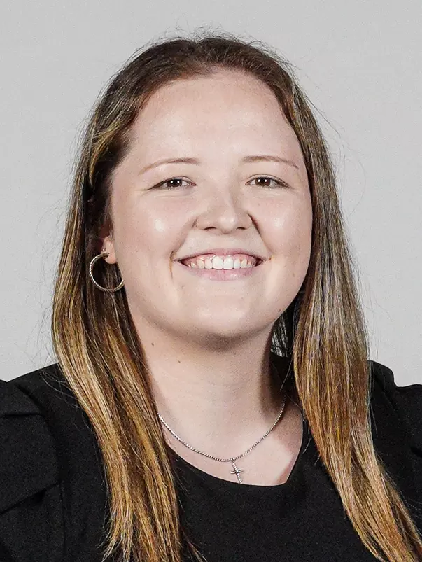 WBB Assistant Coach Liz Metress