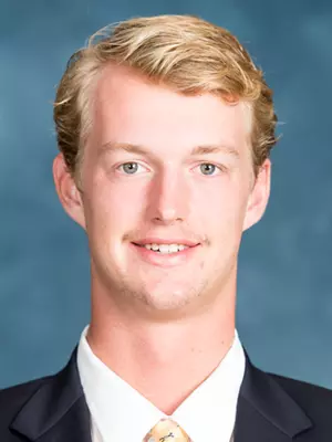 Carter Selzer