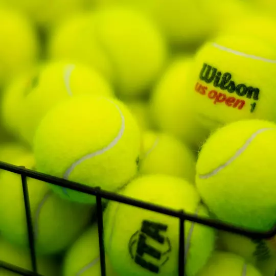 Women's Tennis Basket of Balls Generic