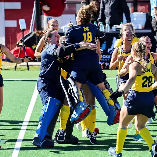 Field Hockey Team Celebration 2025 Big Ten Tournament (Gracie Farrall/Big Ten Conference)