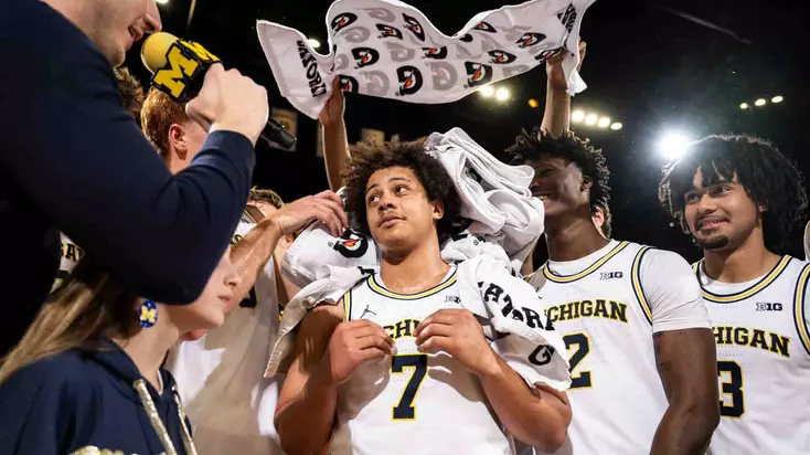 Eisley Nets First Career Basket, Reflects on Family-First Mentality