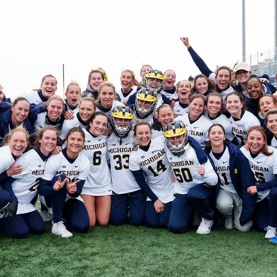 Women's Lacrosse Team Photo Post-Marquette Game