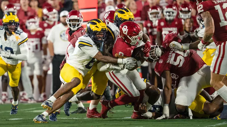 Hillman Draws Strength from Military Upbringing, Virginia Roots