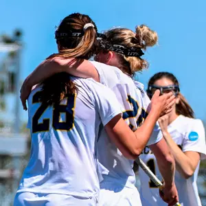 Ava Class, left, and Calli Norris