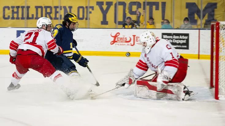 Ice Hockey Highlights vs. Simon Fraser (March 5)