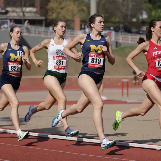 Emmry Ross (821) and Hannah Pricco (819)