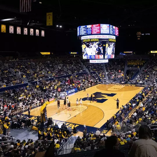 Women's Basketball Crisler Center