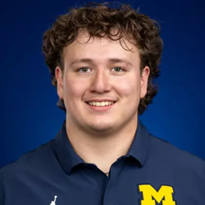 Alister Vallejo headshot