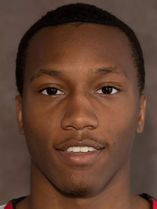 D1319 Mens Basketball Portraits & Groups