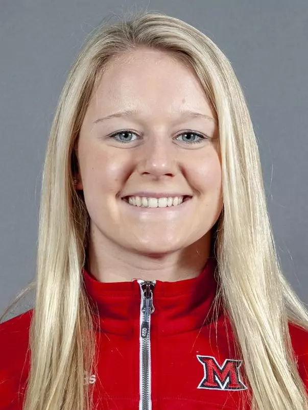 Sarah DeLoach Headshot