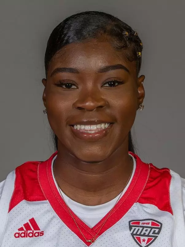 D3620 Womens Basketball Team Portraits & Groups