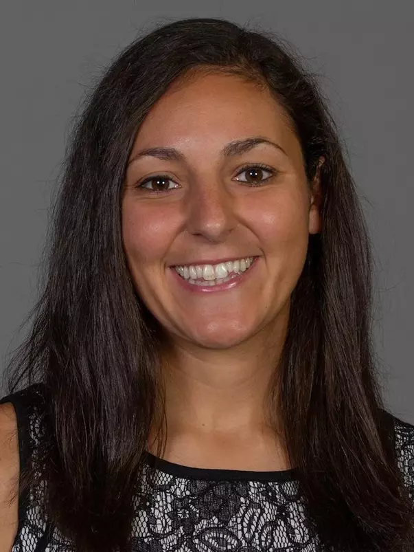 D3620 Womens Basketball Team Portraits & Groups