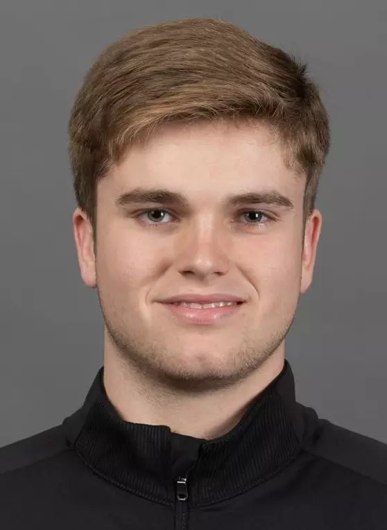 D0420 Football Portraits