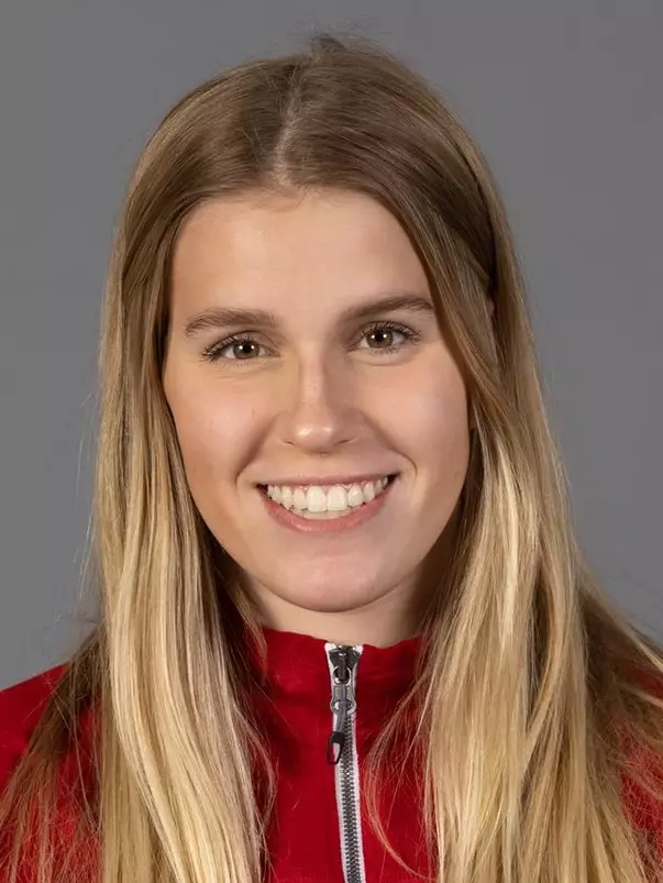 D1021 Womens Swimming Headshots