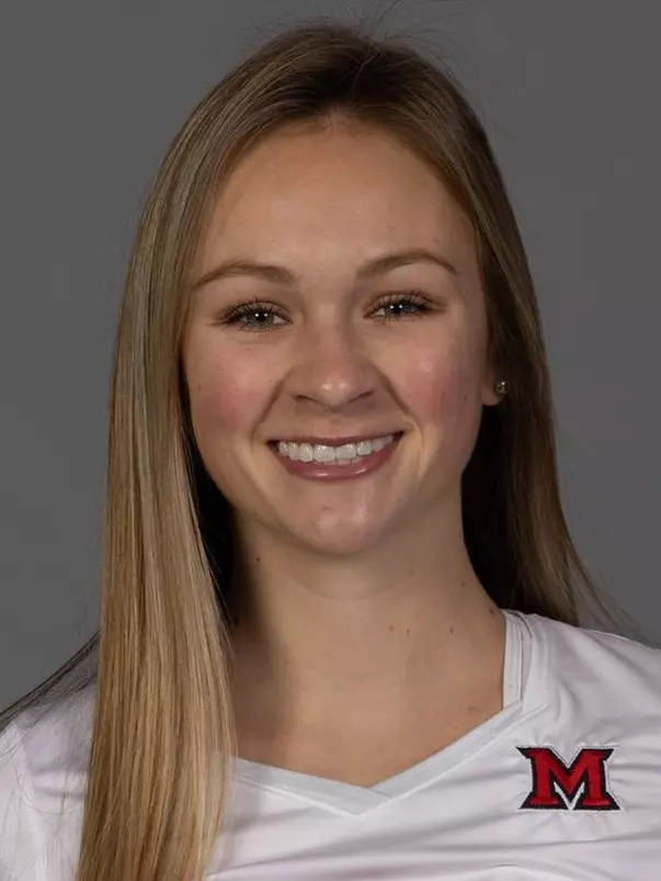 D1621 Volleyball Headshots & Social Media